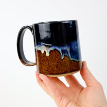 Load image into Gallery viewer, Straight Mug in Black & Brown