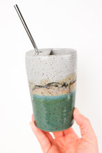 Load image into Gallery viewer, Tumbler in Mint & White