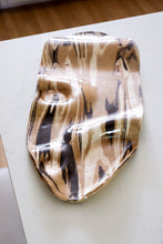Load image into Gallery viewer, Marbled Platter #1
